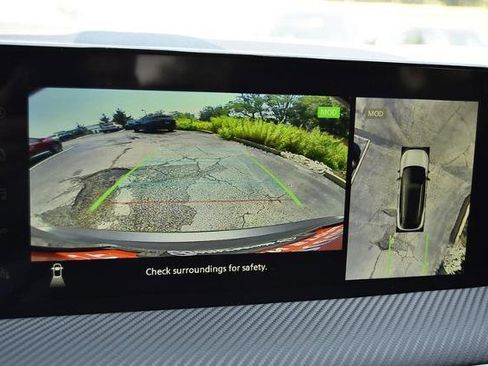 New 2025 Nissan Kicks SR image 13