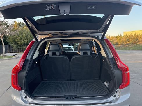 Used 2024 Volvo XC90 B6 Plus w/ Protection Package Premier image 10