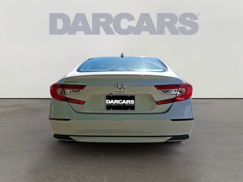 Used 2018 Honda Accord LX image 5