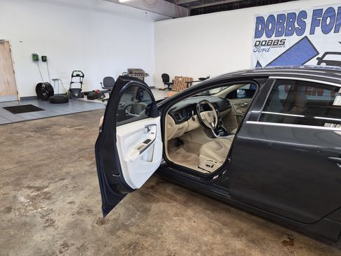 Used 2015 Volvo S60 T5 Premier FWD image 9