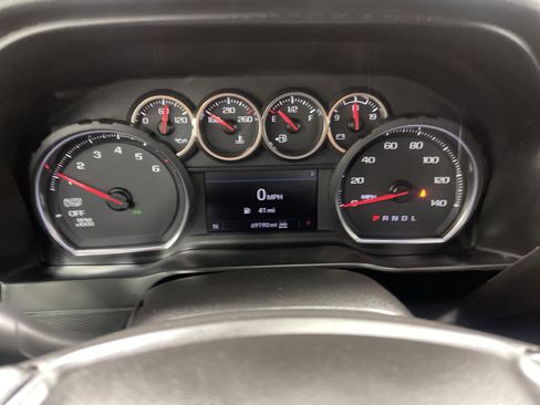 Used 2020 Chevrolet Silverado 1500 LT Trail Boss image 30