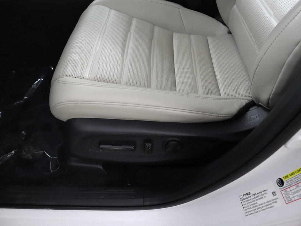 Used 2024 Honda CR-V EX-L image 32