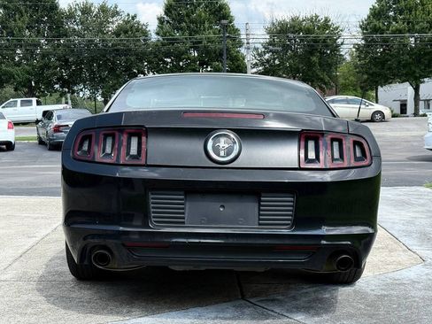 Used 2014 Ford Mustang Coupe RWD image 5