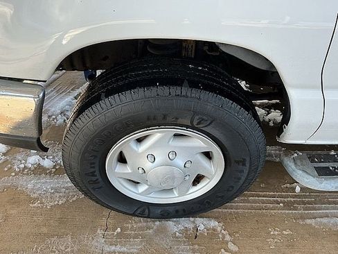 Used 2008 Ford E-250 and Econoline 250 E250 VAN image 9