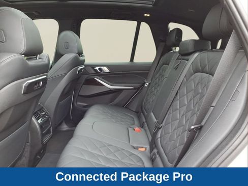 Used 2025 BMW X5 xDrive40i w/ Premium Package AWD/4WD image 24