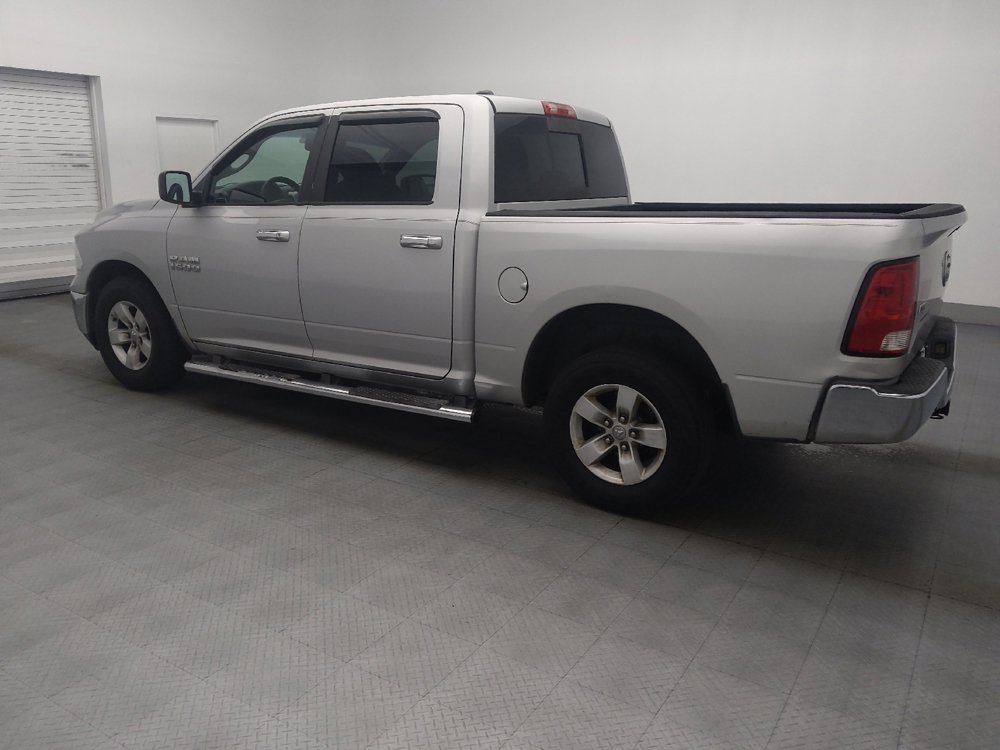 Used 2014 RAM 1500 Classic SLT RWD image 3