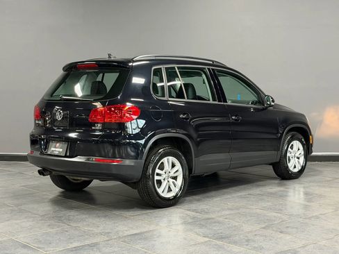 Used 2017 Volkswagen Tiguan S AWD/4WD image 5