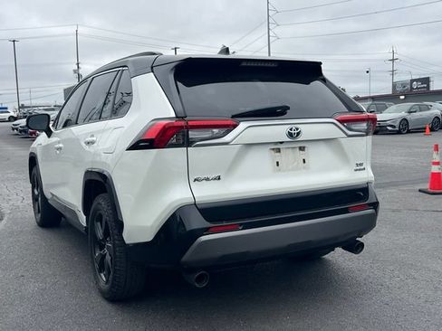 Used 2020 Toyota RAV4 XSE w/ XSE Grade Weather Package AWD/4WD image 7