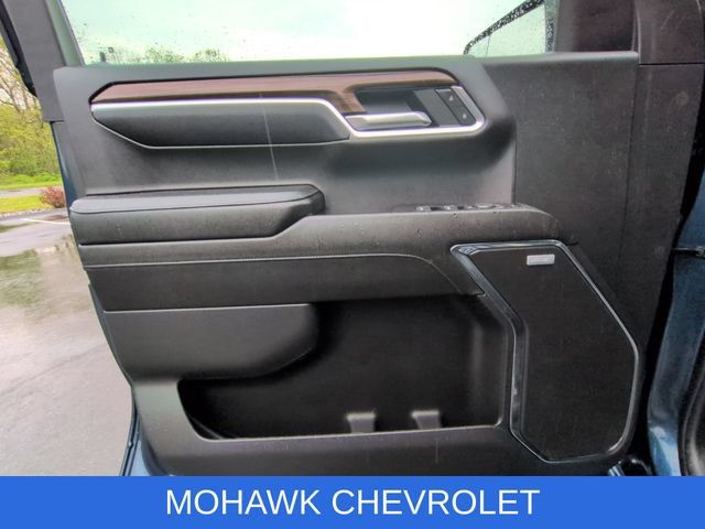 Certified 2023 Chevrolet Silverado 1500 RST w/ Convenience Package II AWD/4WD image 22