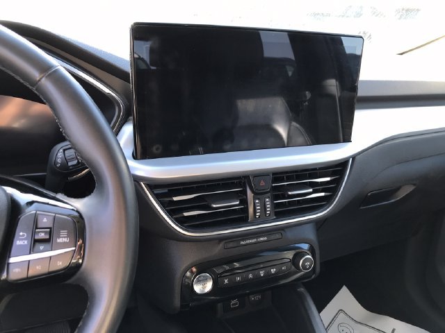 Used 2024 Ford Escape Platinum AWD/4WD image 32