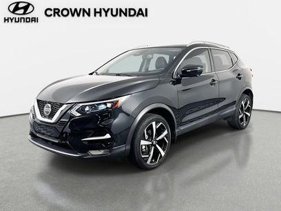 Certified 2022 Nissan Rogue Sport SL w/ Premium Package
