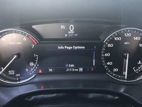 Certified 2024 Cadillac XT6 Luxury w/ LPO, Floor Liner Package AWD/4WD image 2