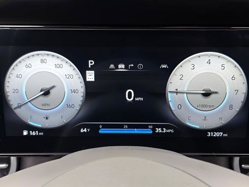 Certified 2024 Hyundai Elantra SEL w/ Convenience Package FWD image 25