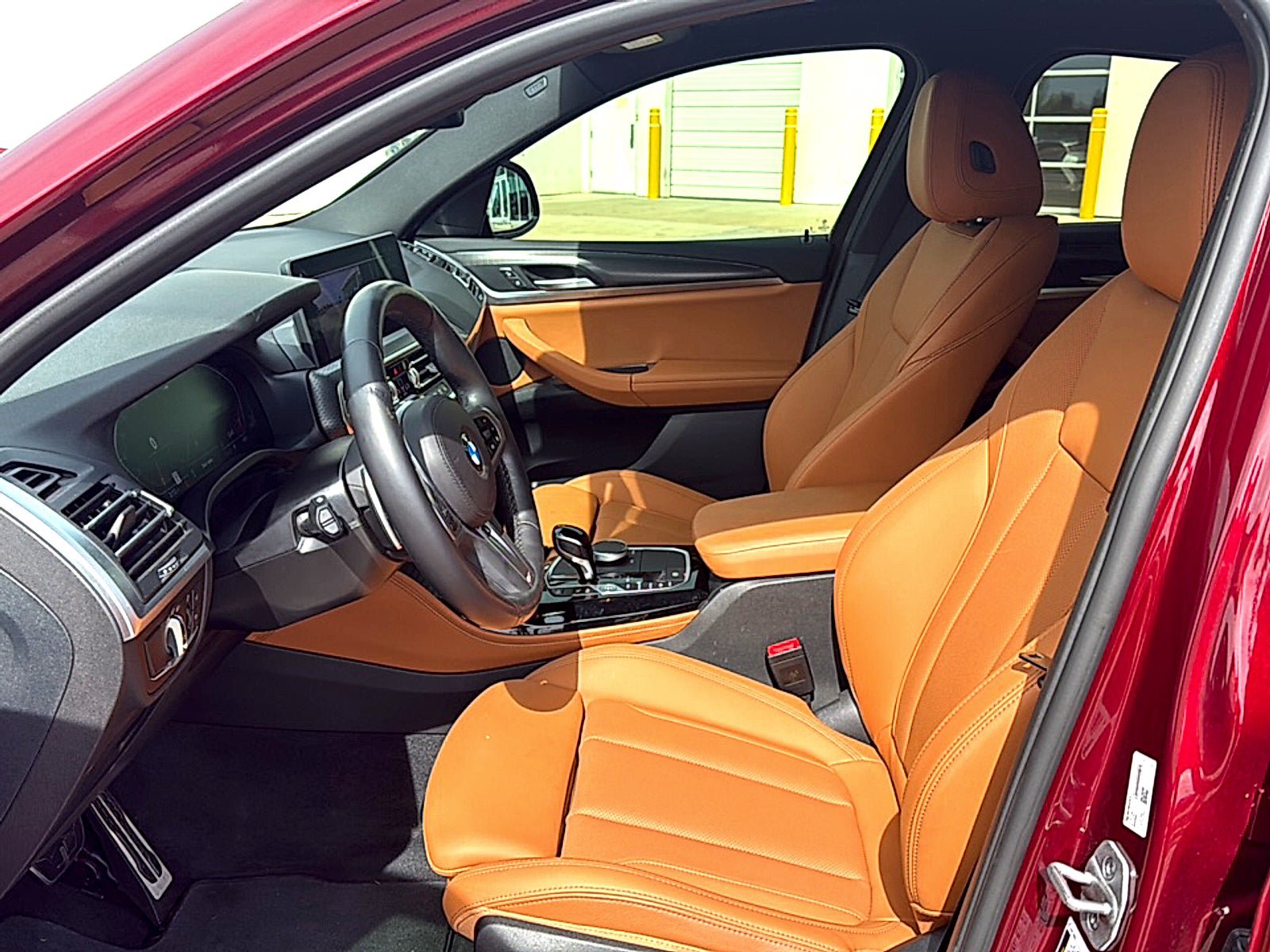 Used 2024 BMW X4 xDrive30i w/ Premium Package AWD/4WD image 7