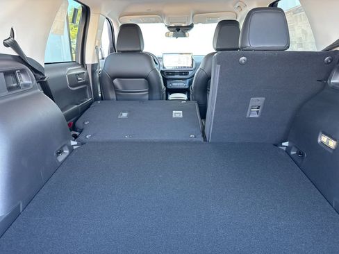 New 2025 Ford Expedition Active image 16