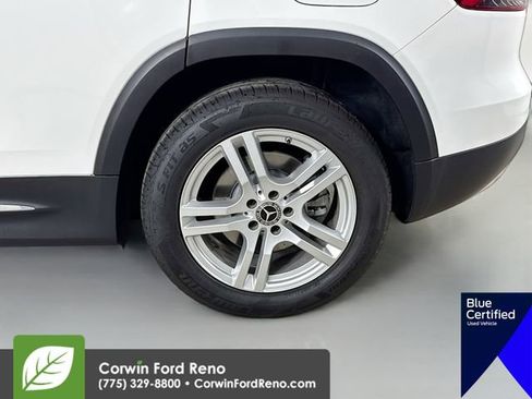 Used 2023 Mercedes-Benz GLB 250 4MATIC image 32