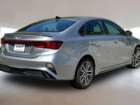 Certified 2023 Kia Forte GT-Line FWD image 6