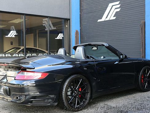 Used 2009 Porsche 911 Turbo AWD/4WD image 6