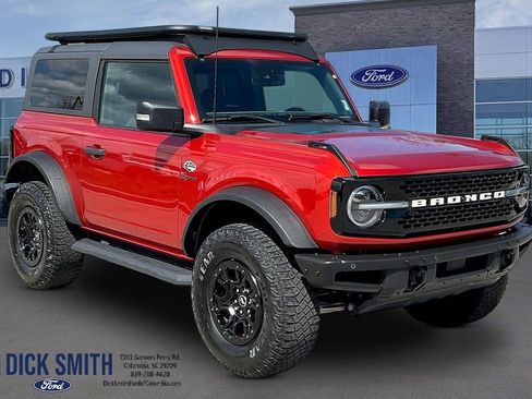 Certified 2023 Ford Bronco Wildtrak image 3