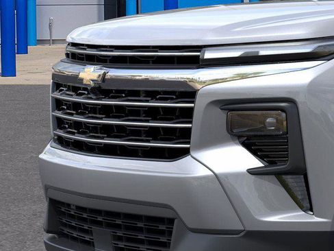 New 2026 Chevrolet Traverse LT w/ Sun and Wheel Package image 13