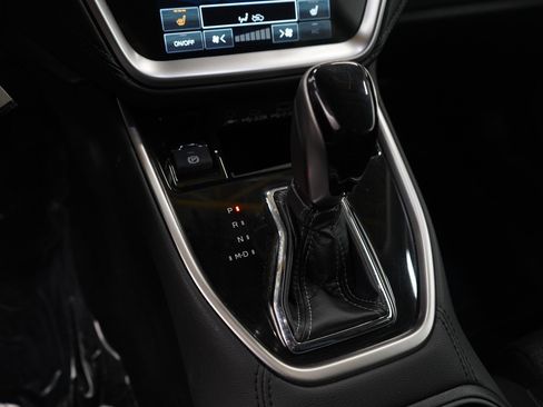 Used 2024 Subaru Outback Premium image 20