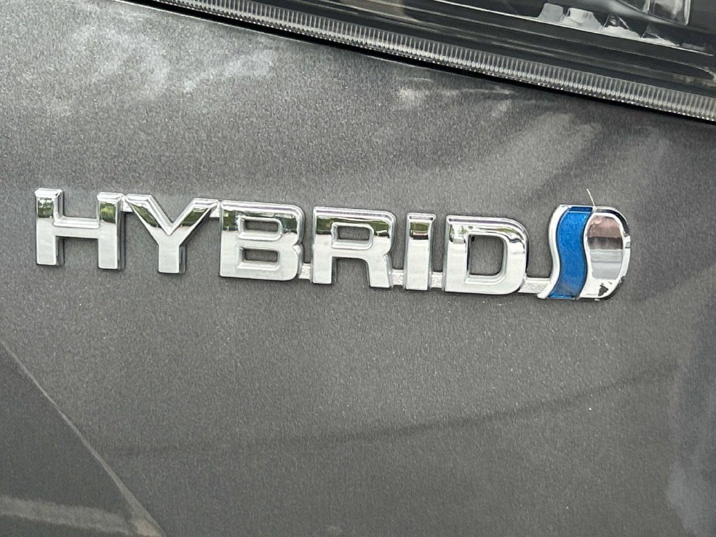 Used 2023 Toyota Highlander Limited AWD/4WD image 10