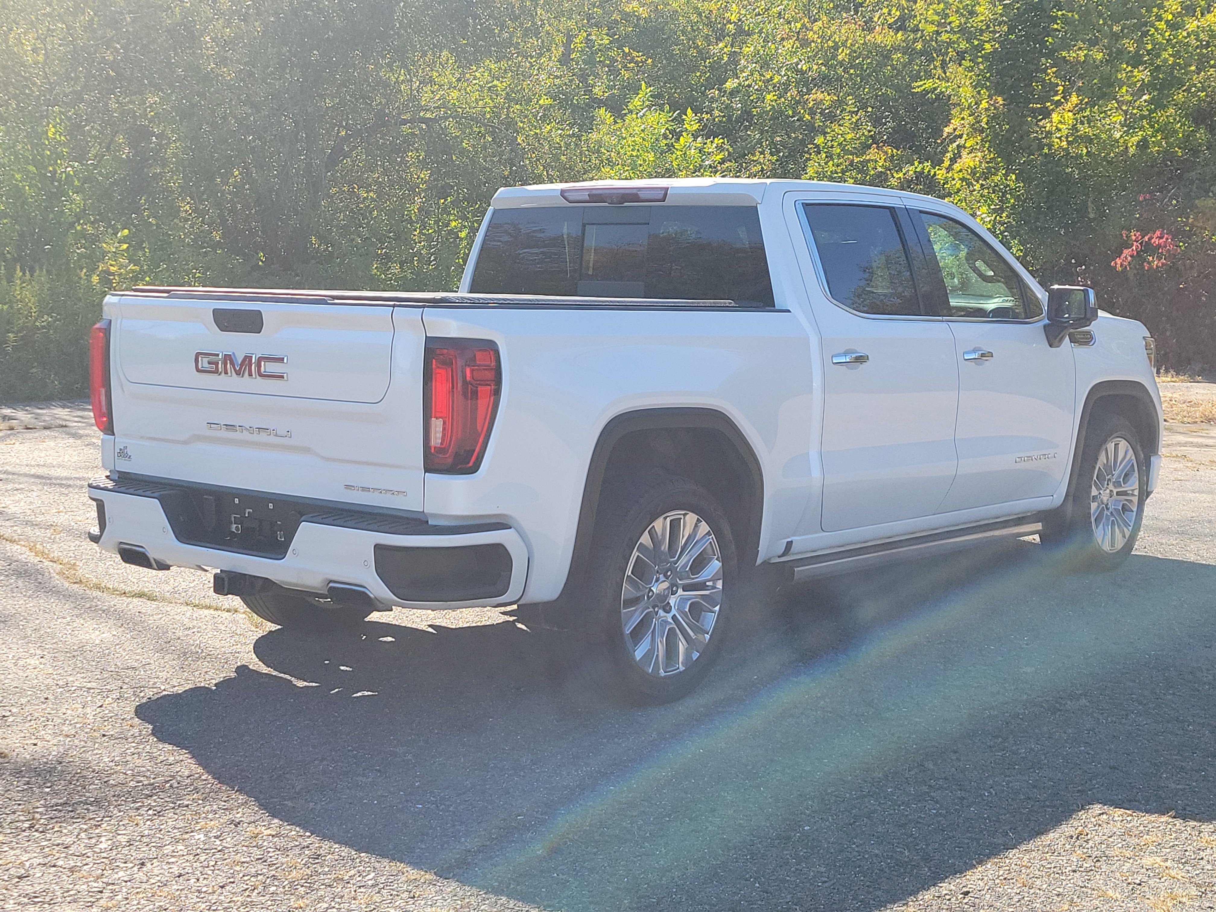 Used 2020 GMC Sierra 1500 Denali w/ Denali Ultimate Package AWD/4WD image 5