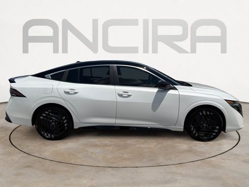 Used 2026 Nissan Sentra SR w/ Floor Mat Package FWD image 12