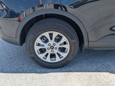 Used 2024 Ford Escape Active w/ Tech Pack #1 AWD/4WD image 11
