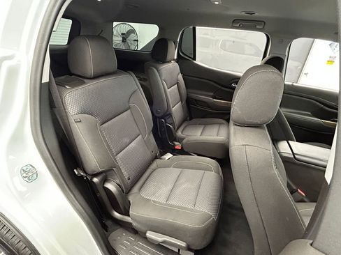 Used 2022 GMC Acadia SLE w/ Driver Convenience Package image 46