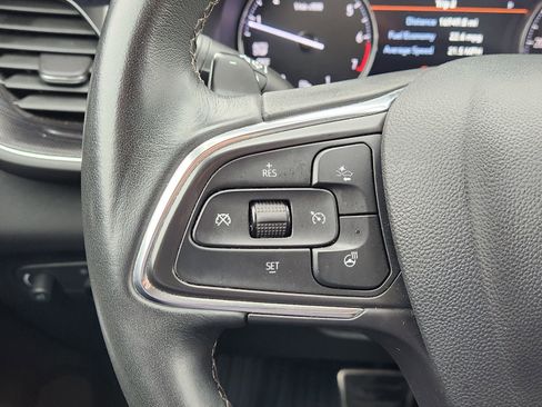 Used 2023 Buick Envision Essence w/ Sport Touring Package image 33