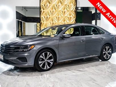 Used 2022 Volkswagen Passat 2.0T SE