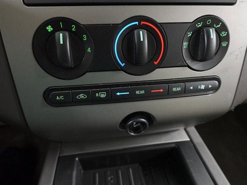 Used 2013 Ford Expedition XL w/ HD Trailer Tow Pkg image 17