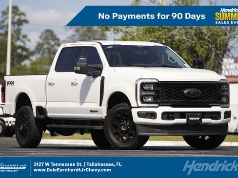 Used 2025 Ford F350 Lariat w/ Black Appearance Package AWD/4WD image 1