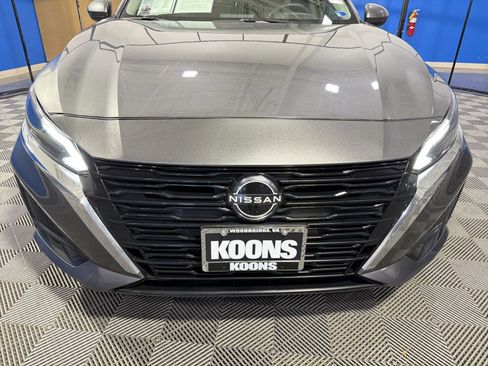 Used 2023 Nissan Altima 2.5 SV image 20