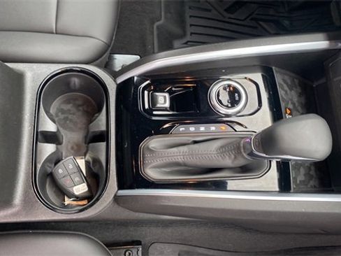 Used 2023 Chevrolet Colorado LT w/ LT Convenience Package III image 14