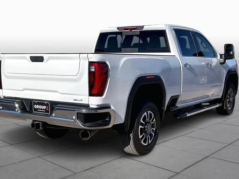 Used 2024 GMC Sierra 2500 SLT w/ SLT Premium Package image 28