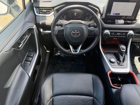 Used 2024 Toyota RAV4 Adventure AWD/4WD image 15