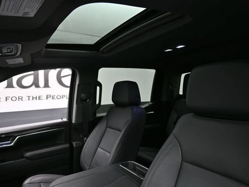 Used 2023 Chevrolet Silverado 1500 LTZ w/ LTZ Premium Package AWD/4WD image 17