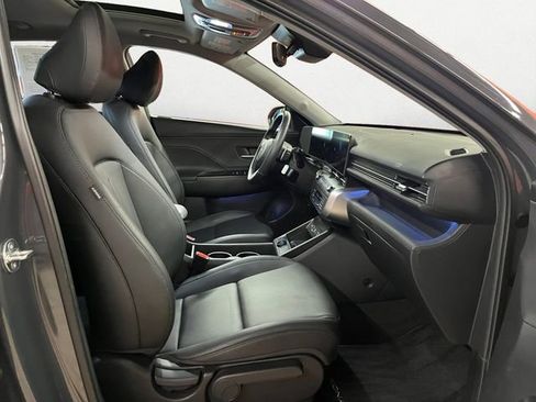 Certified 2024 Hyundai Kona Limited AWD/4WD image 15