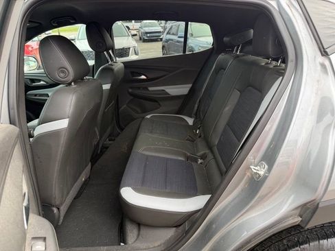 Used 2024 Buick Envista Preferred w/ Convenience I Package FWD image 9