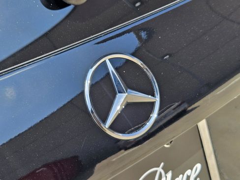 Certified 2025 Mercedes-Benz GLB 250 image 24