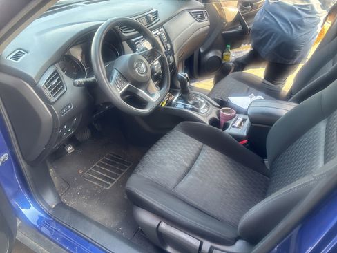 Used 2020 Nissan Rogue S image 19