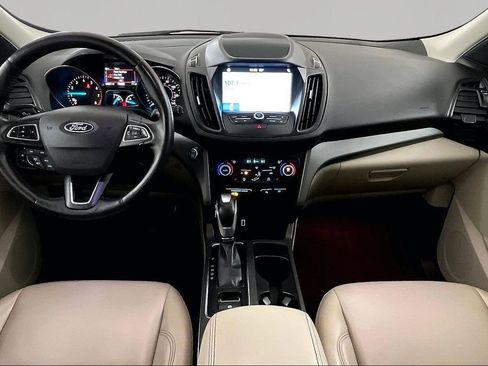 Used 2019 Ford Escape SEL image 7