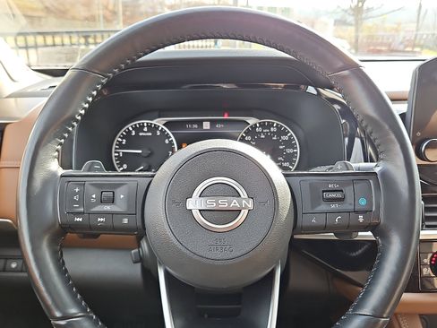 Certified 2022 Nissan Pathfinder Platinum w/ Cargo Package image 20