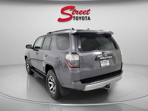 Used 2021 Toyota 4Runner TRD Off-Road Premium w/ Moonroof Package AWD/4WD image 2