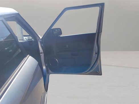 Used 2010 Kia Soul + image 17