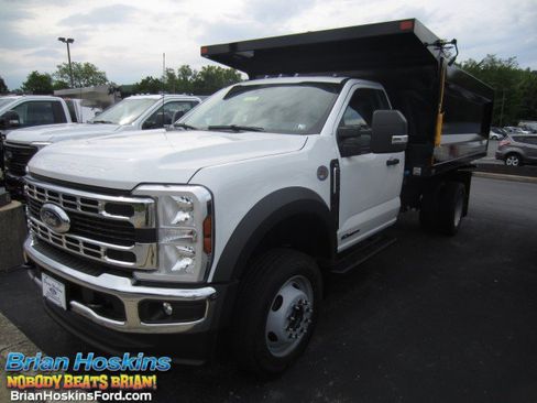 New 2025 Ford F550 4x4 Regular Cab Super Duty image 1