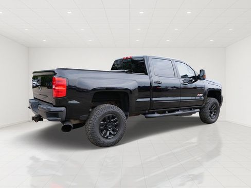 Used 2018 Chevrolet Silverado 2500 LTZ w/ Duramax Plus Package AWD/4WD image 6