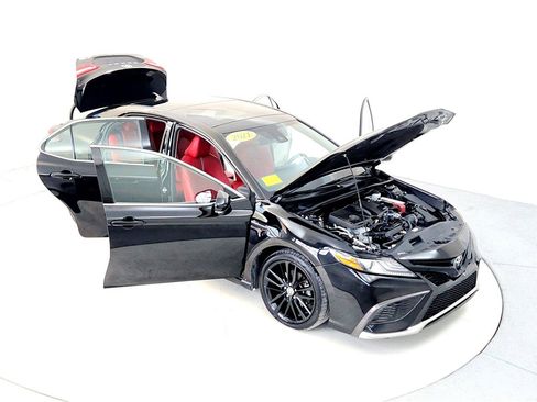 Certified 2021 Toyota Camry XSE image 24